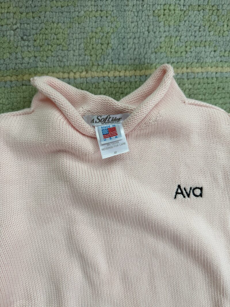 Ava | 3T - Image 2