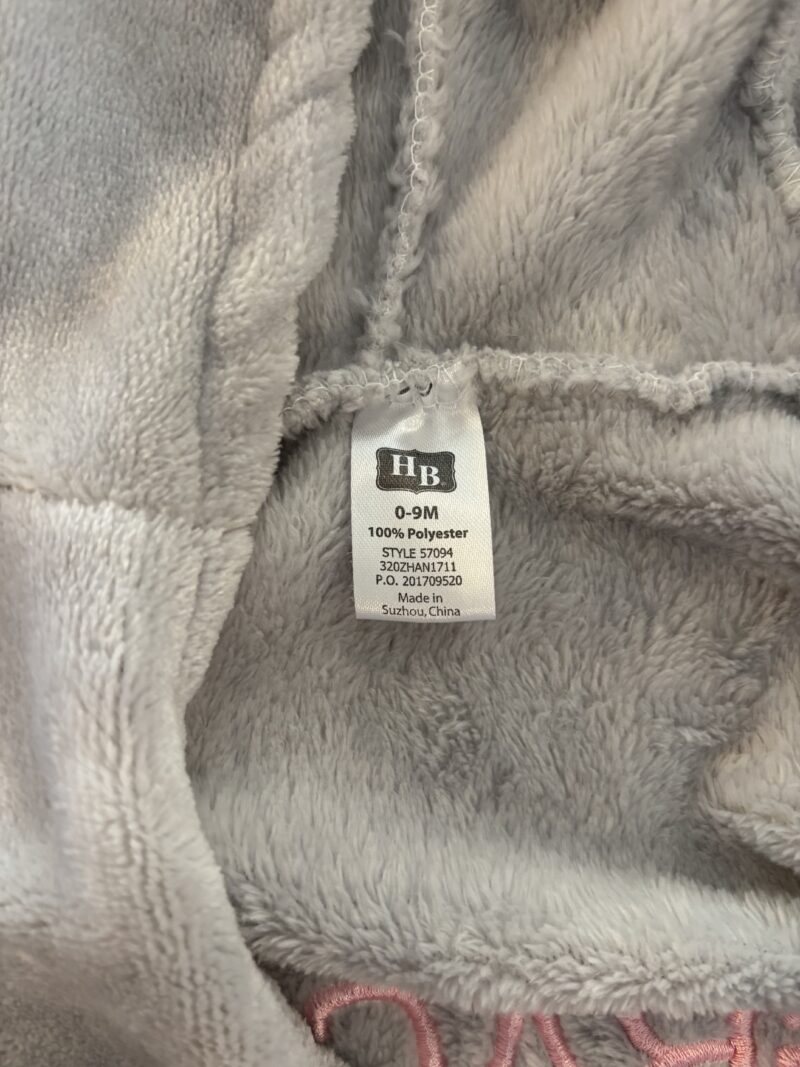 Grace elephant robe 0-9 months - Image 3