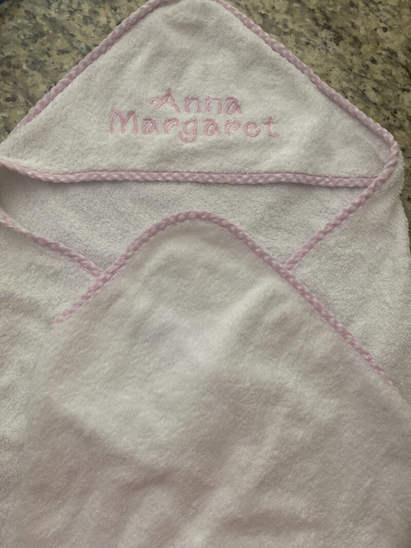 Anna Margaret | no-size