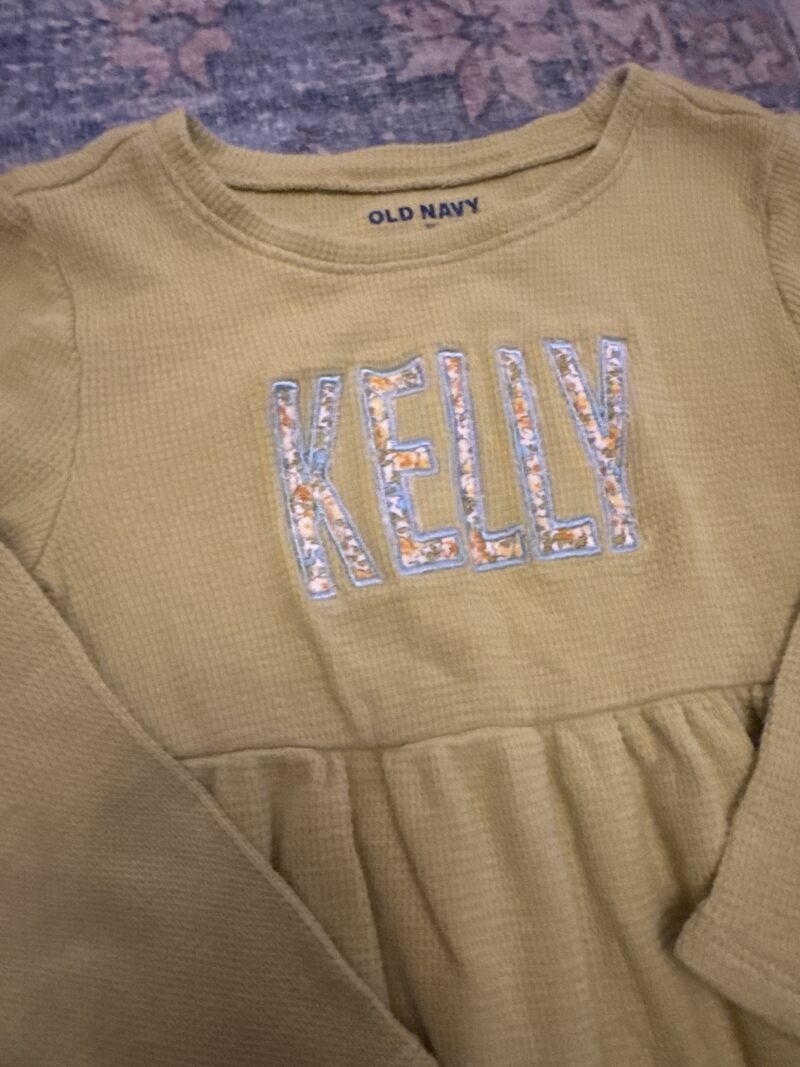 Kelly | 3T - Image 2