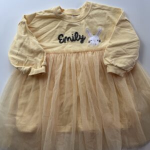 Emily | 2T